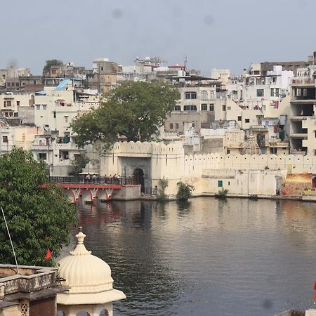 Hotel Shiv Palace Udaipur Exteriör bild