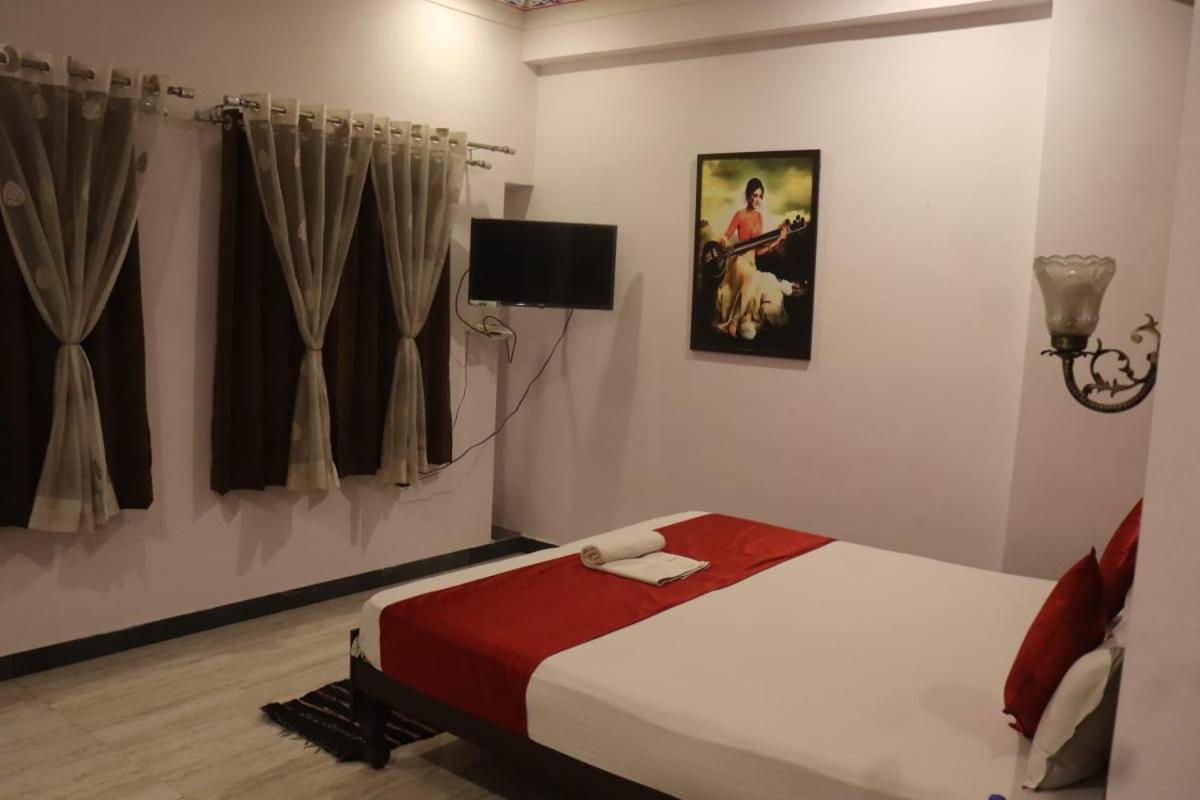 Hotel Shiv Palace Udaipur Exteriör bild