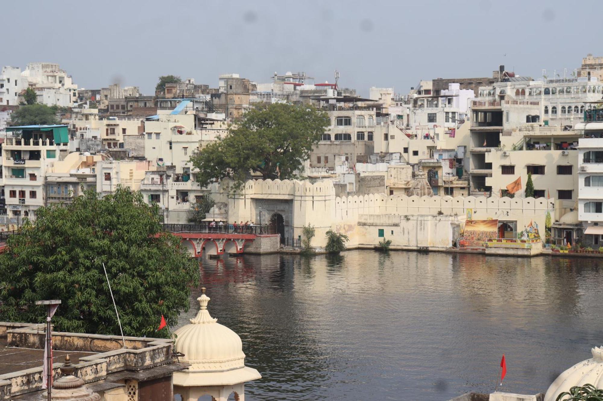 Hotel Shiv Palace Udaipur Exteriör bild