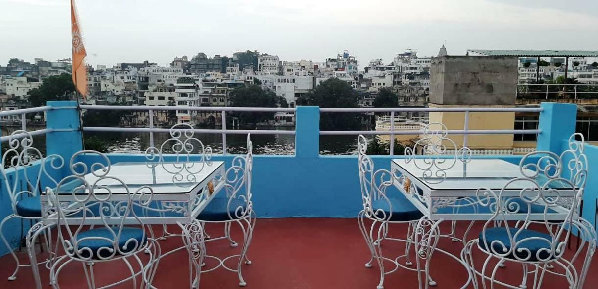 Hotel Shiv Palace Udaipur Exteriör bild