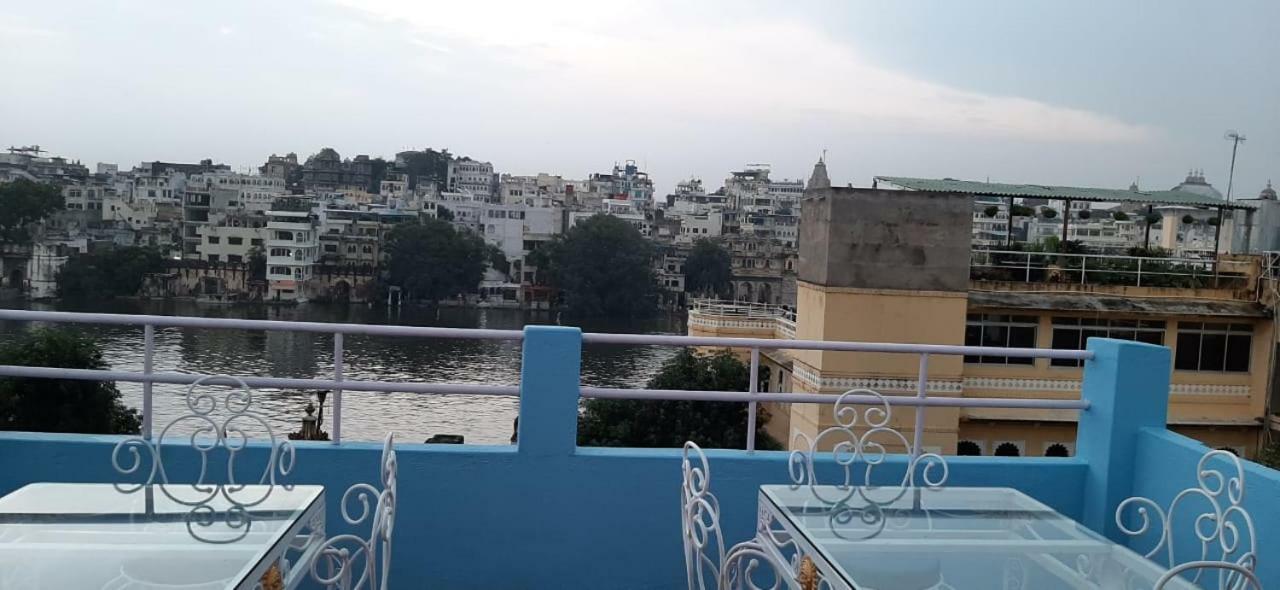 Hotel Shiv Palace Udaipur Exteriör bild