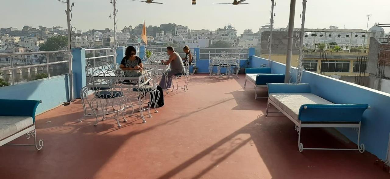 Hotel Shiv Palace Udaipur Exteriör bild